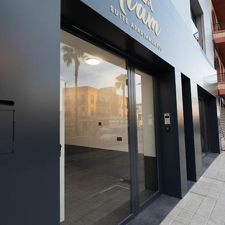 Riam Suites Apartamentos Los Palacios Y Villafranca Esterno foto
