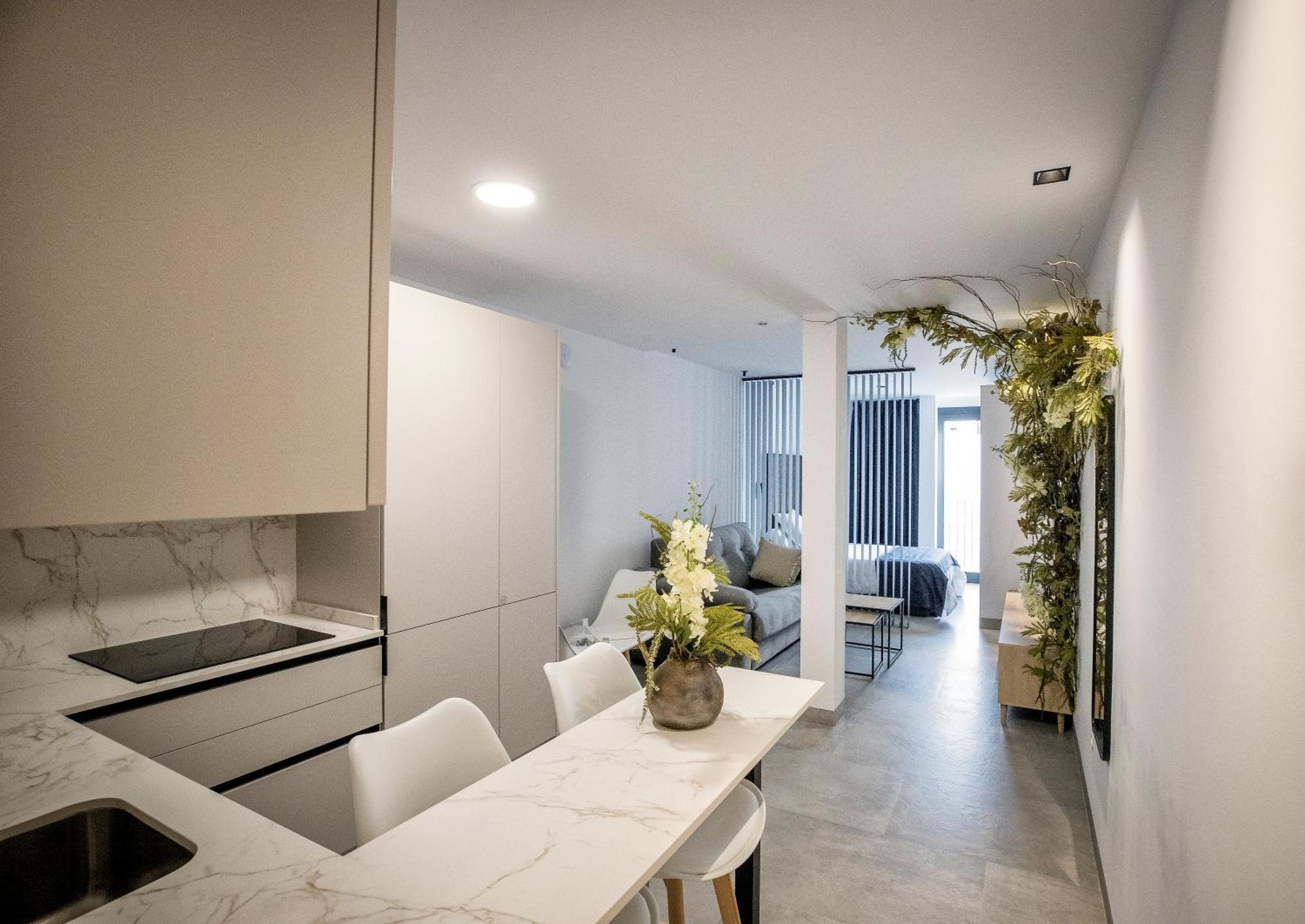 Riam Suites Apartamentos Los Palacios Y Villafranca Esterno foto